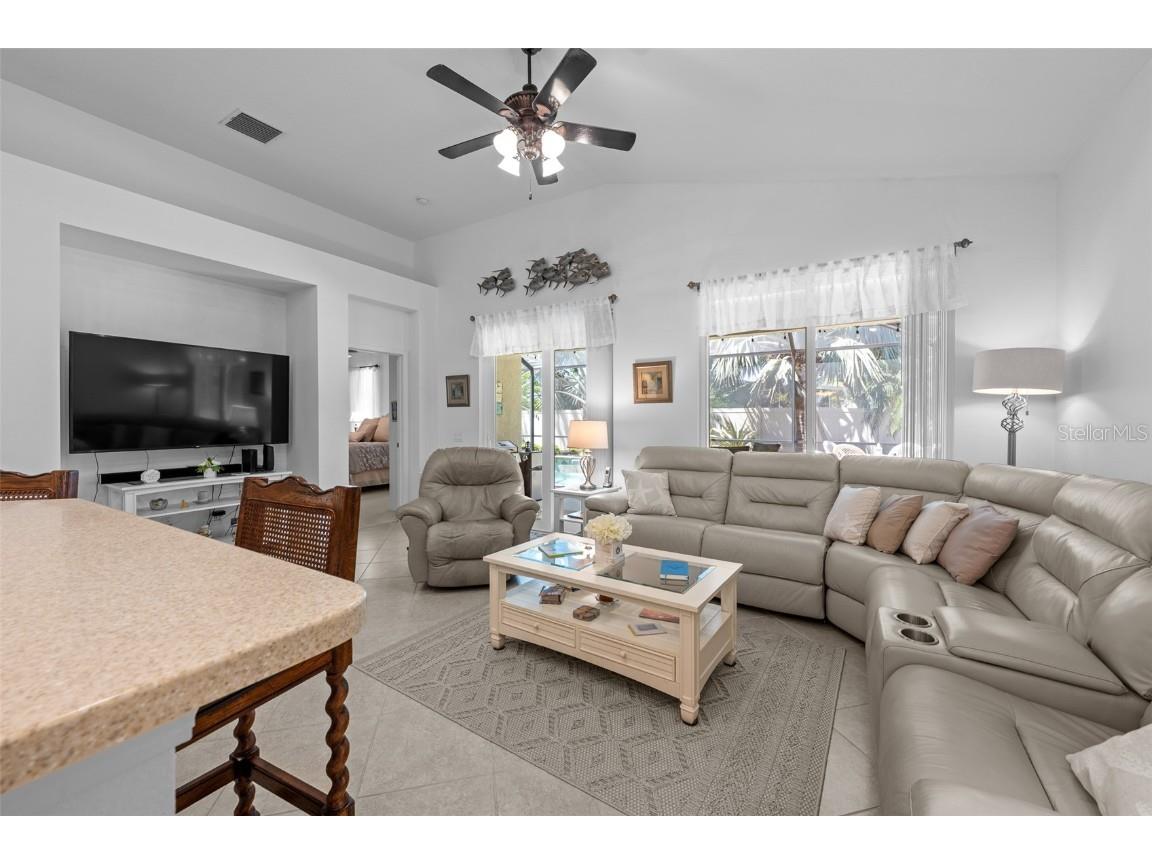 4131 101st Avenue E Parrish FL 34219 TB8446447 image3