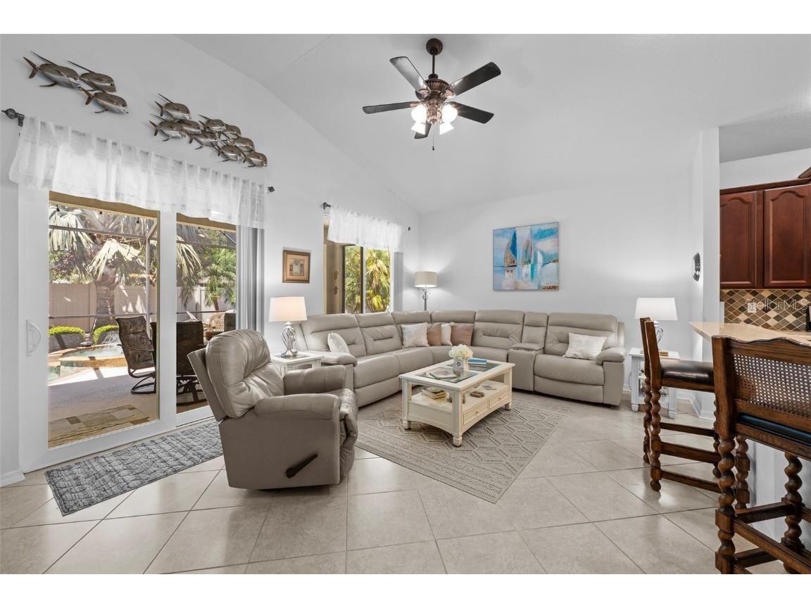 4131 101st Avenue E Parrish FL 34219 TB8446447 image4