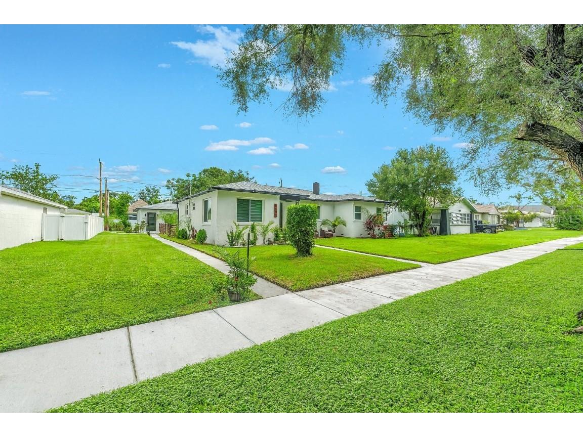 4131 1st Avenue N Saint Petersburg FL 33713 TB8421883 image1