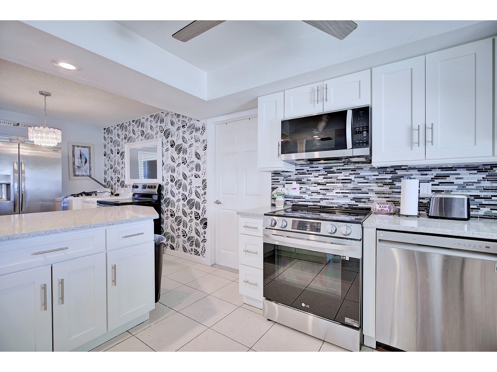4131 Bianca Street Sebring FL 33872 L4959744 image10