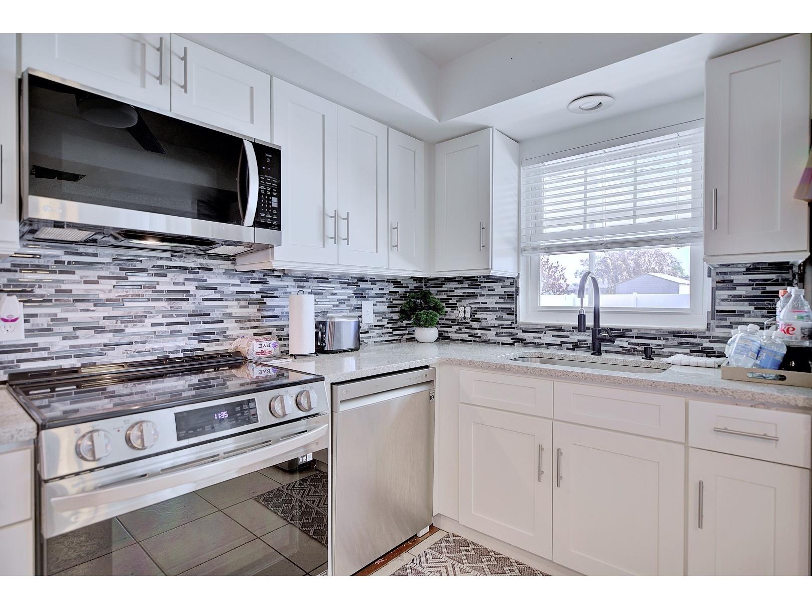 4131 Bianca Street Sebring FL 33872 L4959744 image13