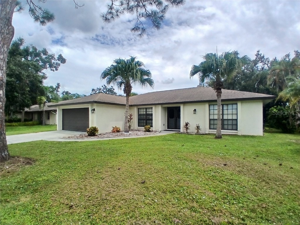 4131 Center Gate Boulevard Sarasota FL 34233 A4665389 image2