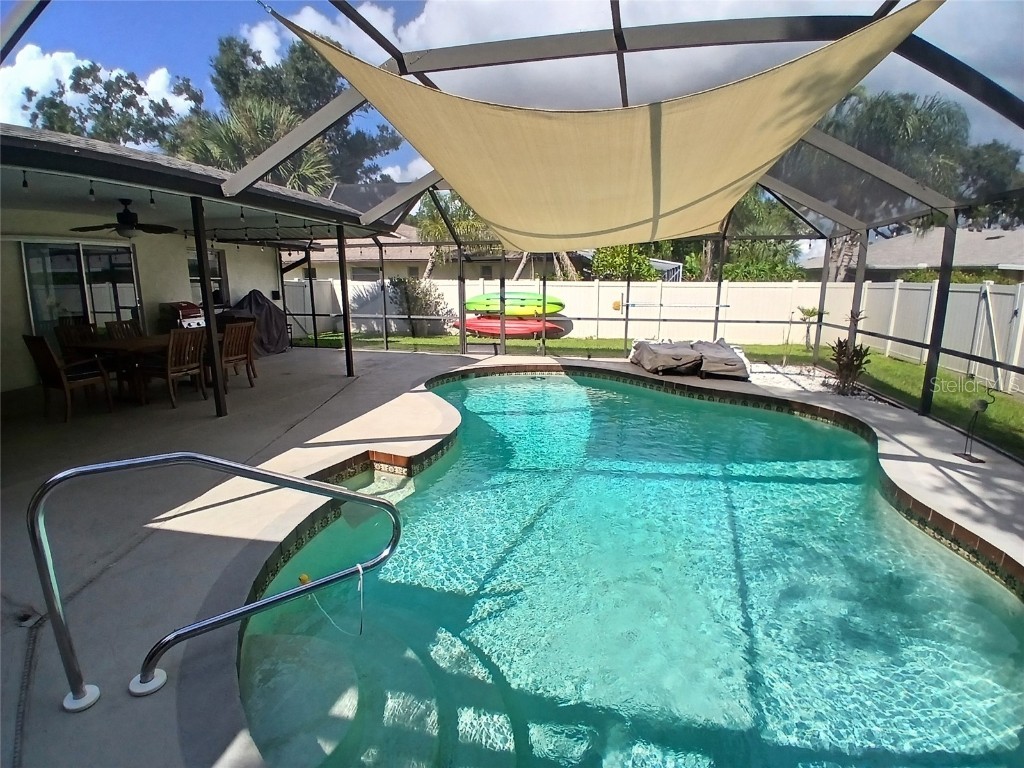 4131 Center Gate Boulevard Sarasota FL 34233 A4665389 image27