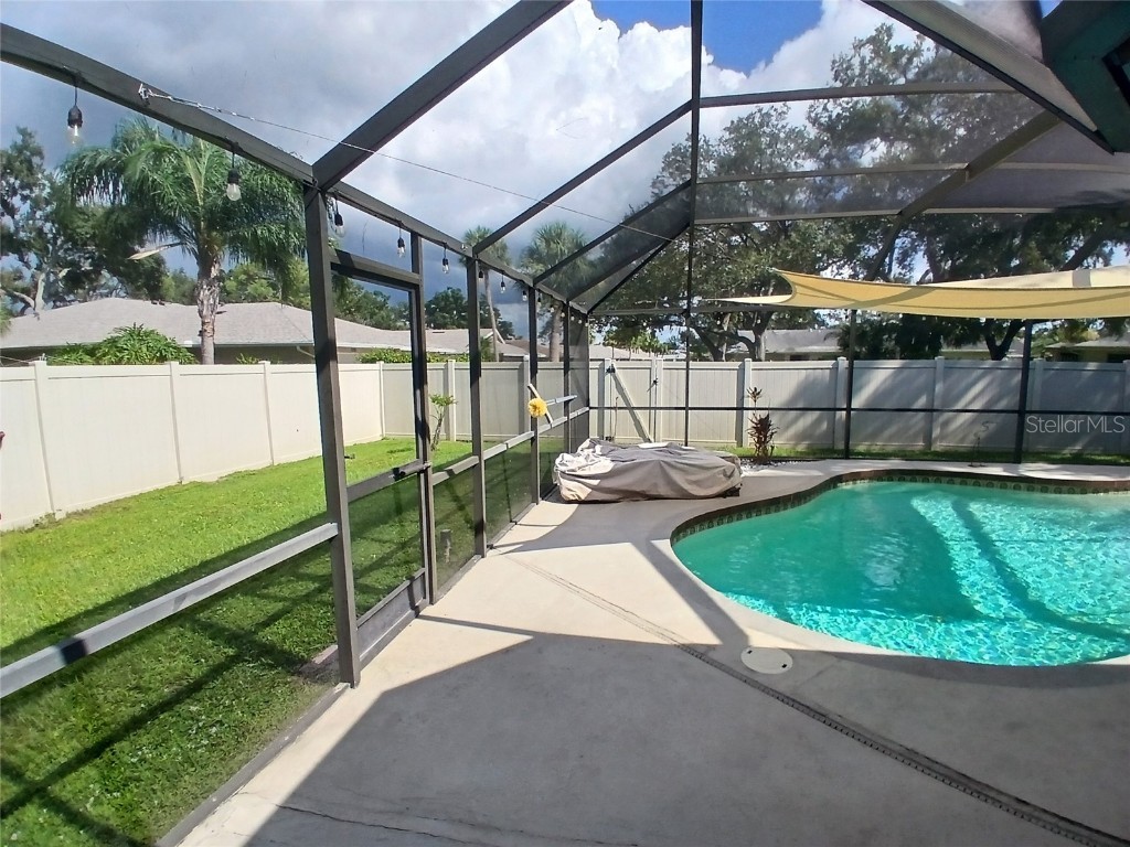4131 Center Gate Boulevard Sarasota FL 34233 A4665389 image31