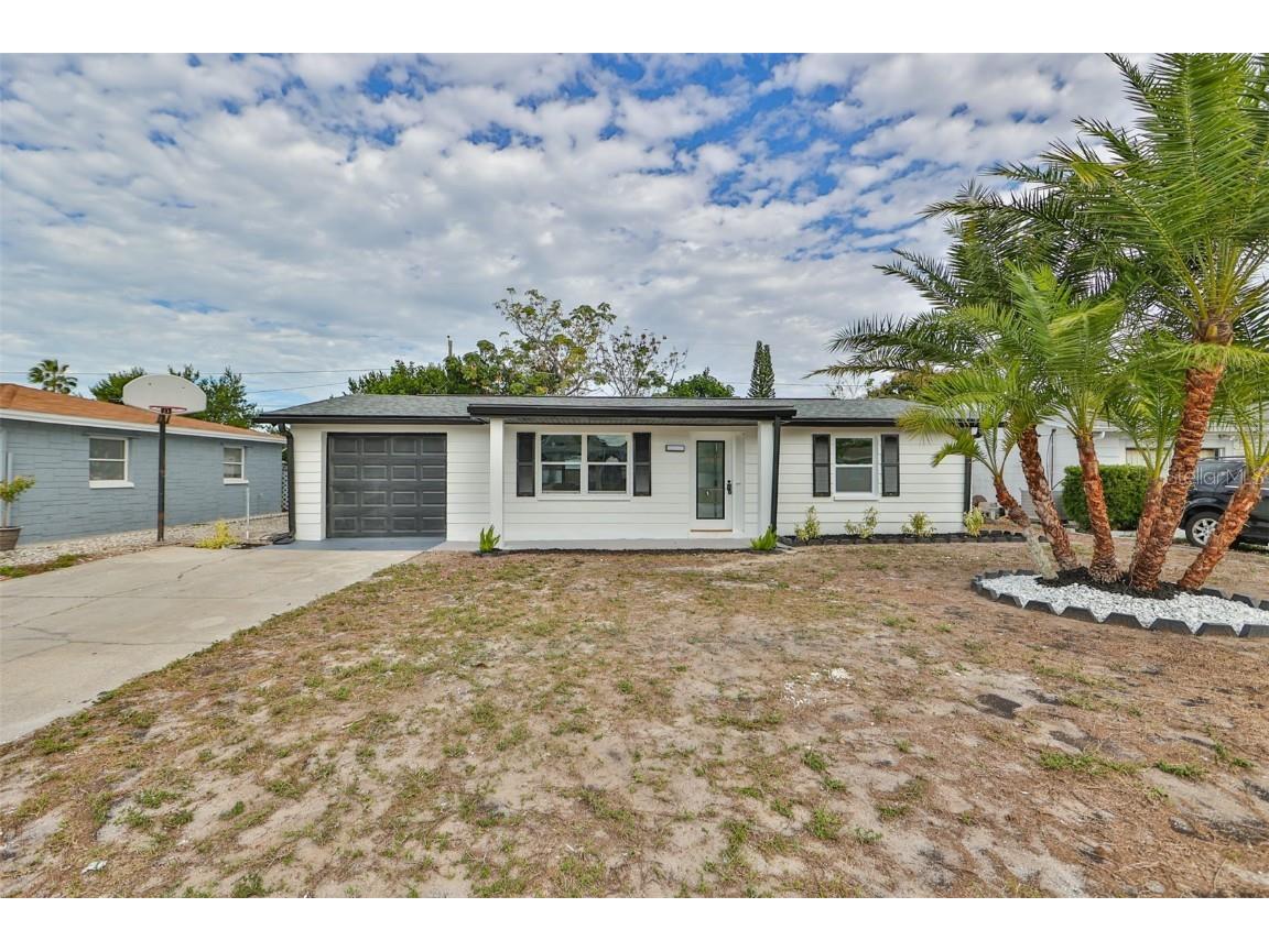 4131 Crestfield Avenue Holiday FL 34691 T3490823 image1