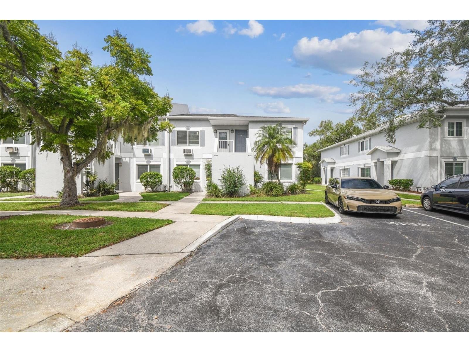 4131 Dolphin Drive #4131 Tampa FL 33617 - HILLSBOROUGH RIVER TB8462371 image1