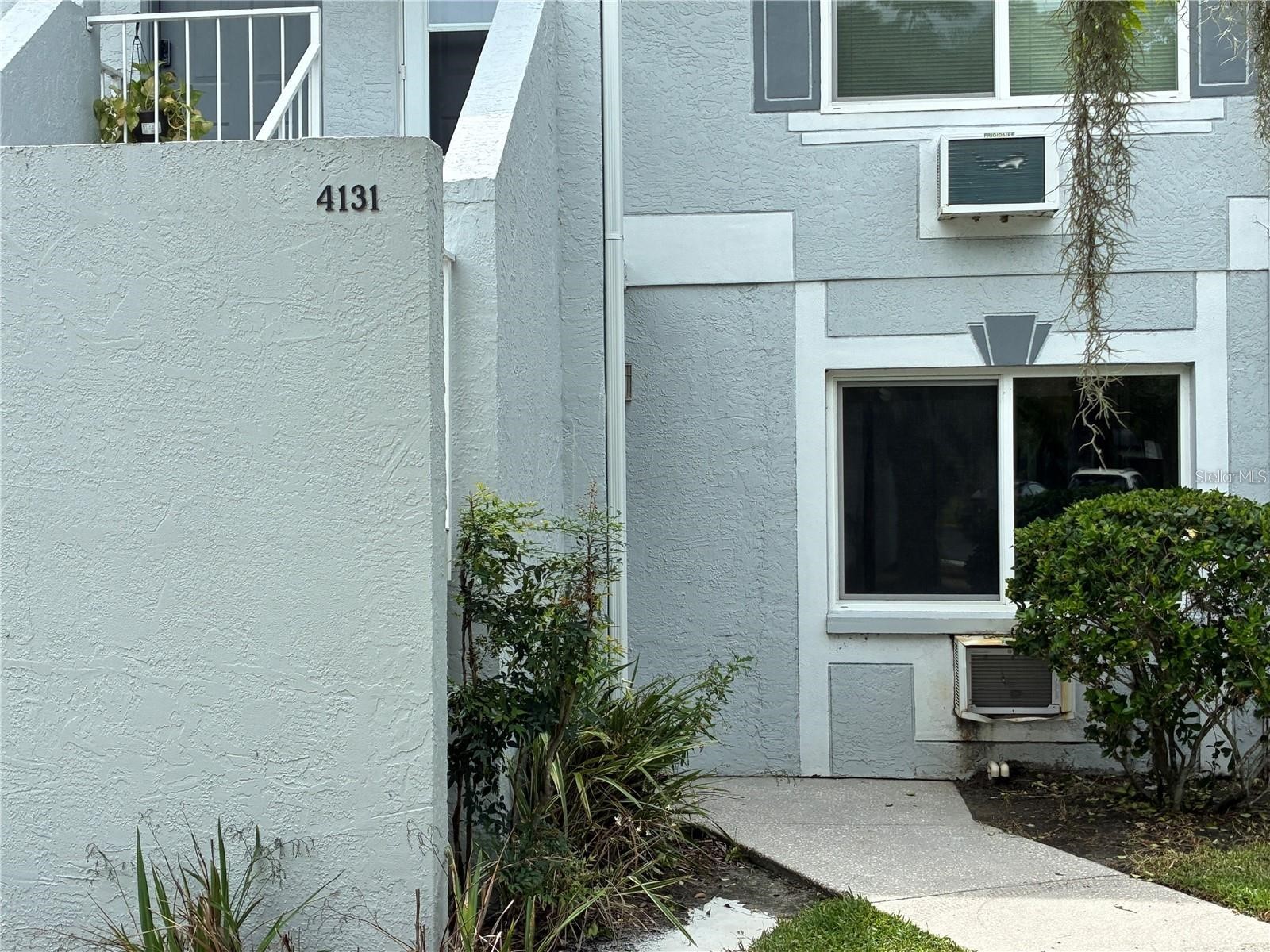 4131 Dolphin Drive #4131 Tampa FL 33617 - HILLSBOROUGH RIVER TB8462371 image2