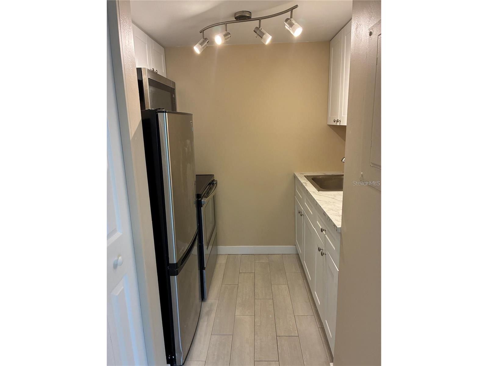 4131 Dolphin Drive #4131 Tampa FL 33617 - HILLSBOROUGH RIVER TB8462371 image6