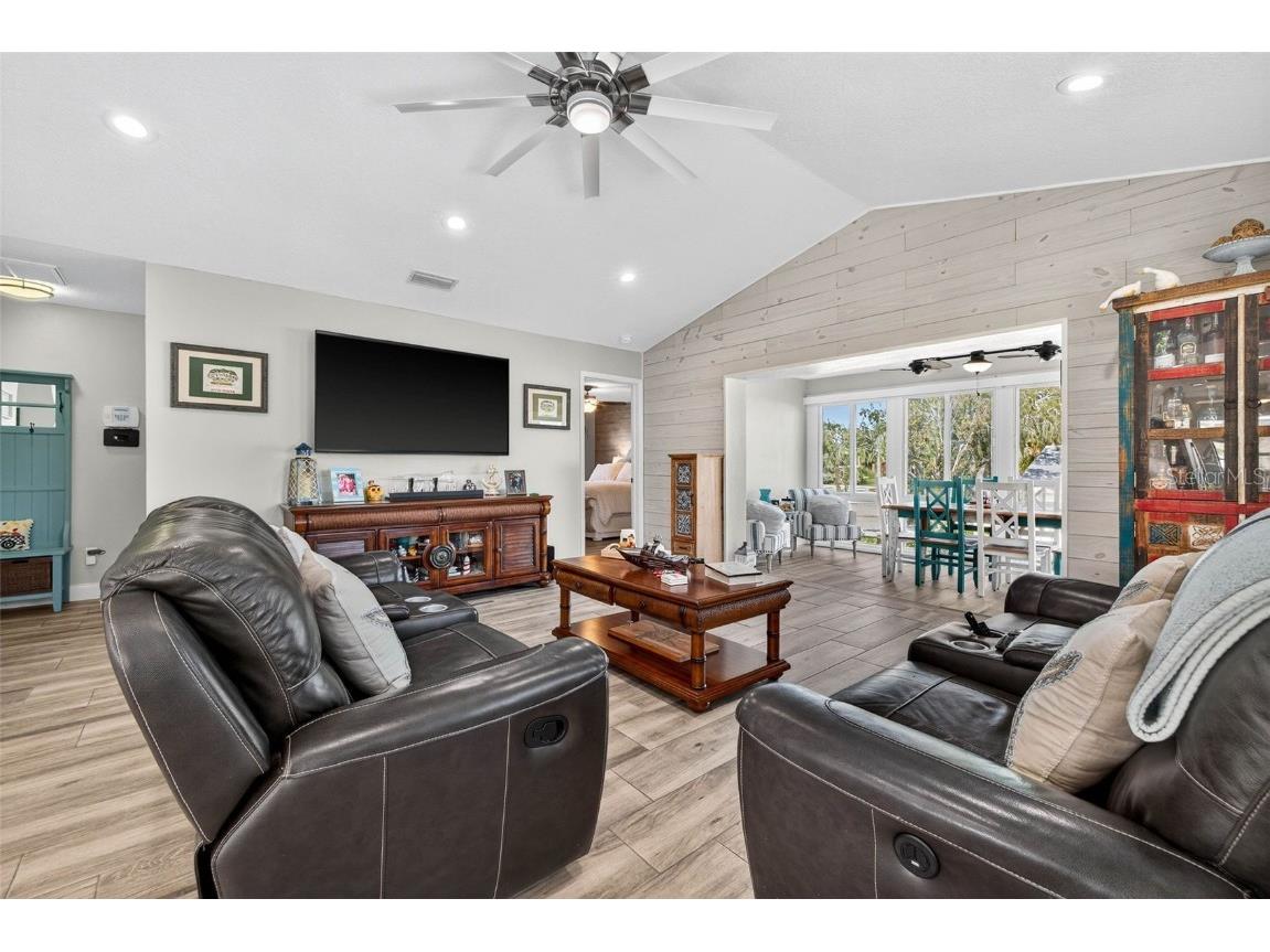 4131 Perry Place New Port Richey FL 34652 W7880627 image12