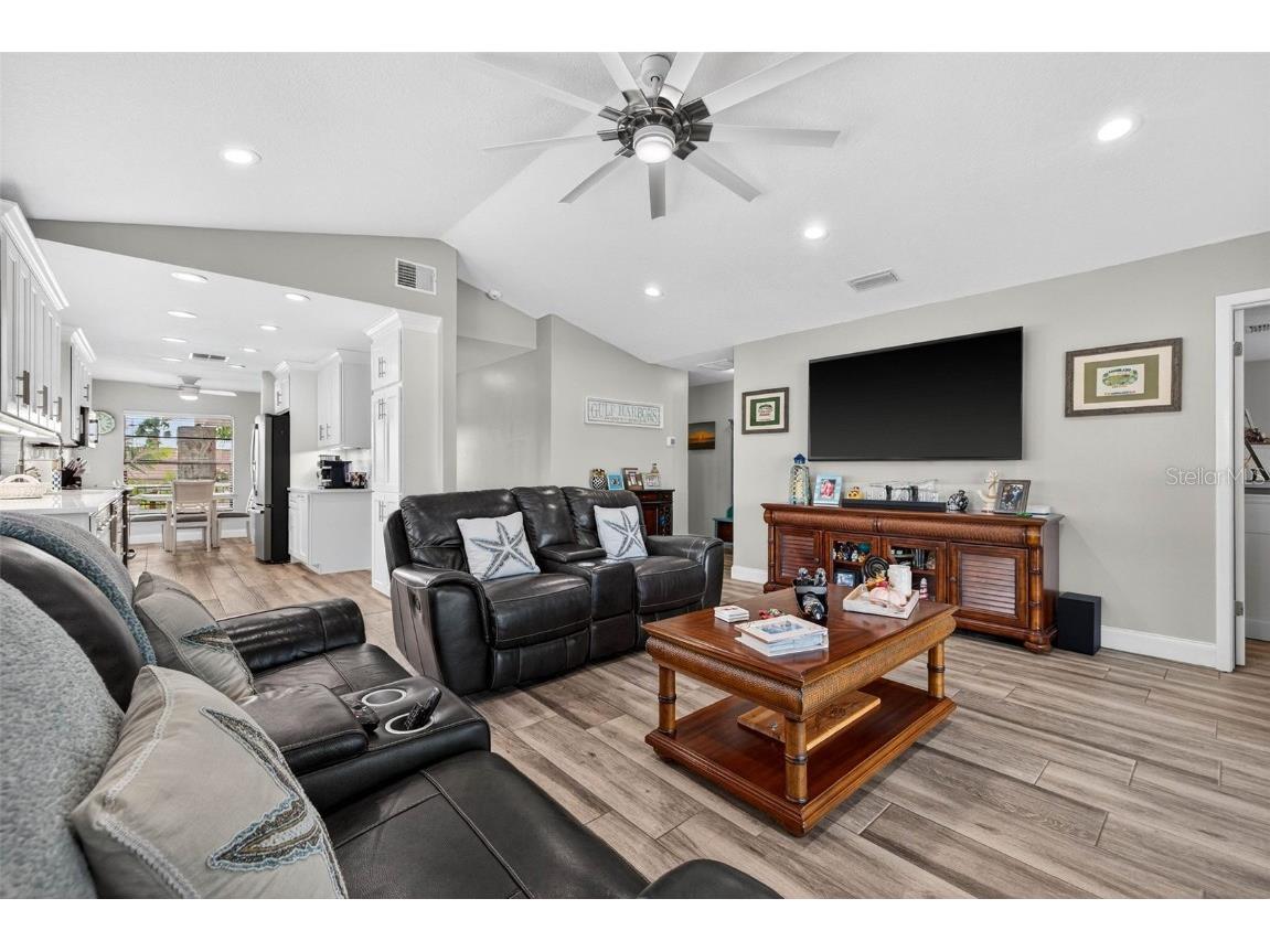 4131 Perry Place New Port Richey FL 34652 W7880627 image14