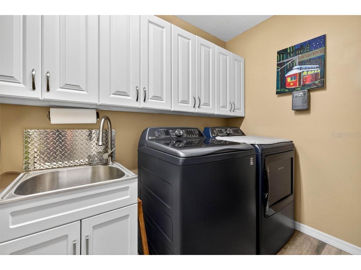 4131 Perry Place New Port Richey FL 34652 W7880627 image26