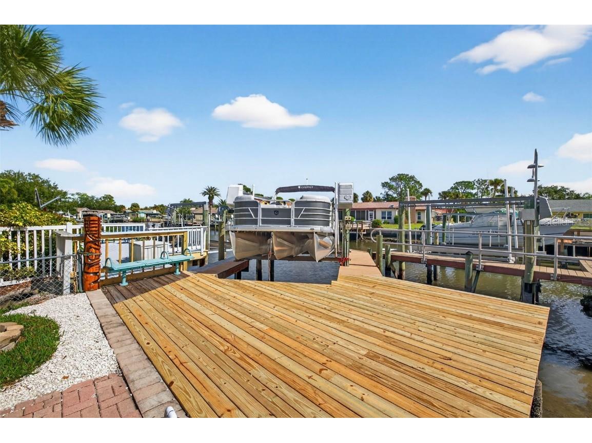 4131 Perry Place New Port Richey FL 34652 W7880627 image40