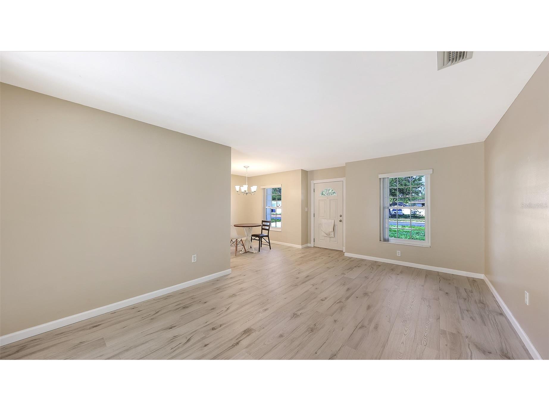 4131 Prudence Drive Sarasota FL 34235 A4693475 image10