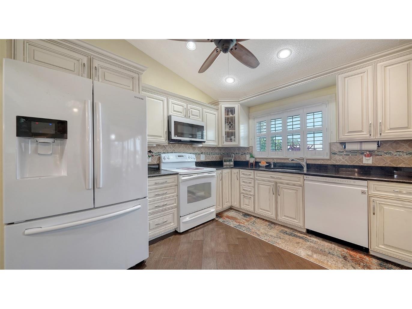 4131 Salernes Avenue #3051 Sarasota FL 34233 A4648665 image8