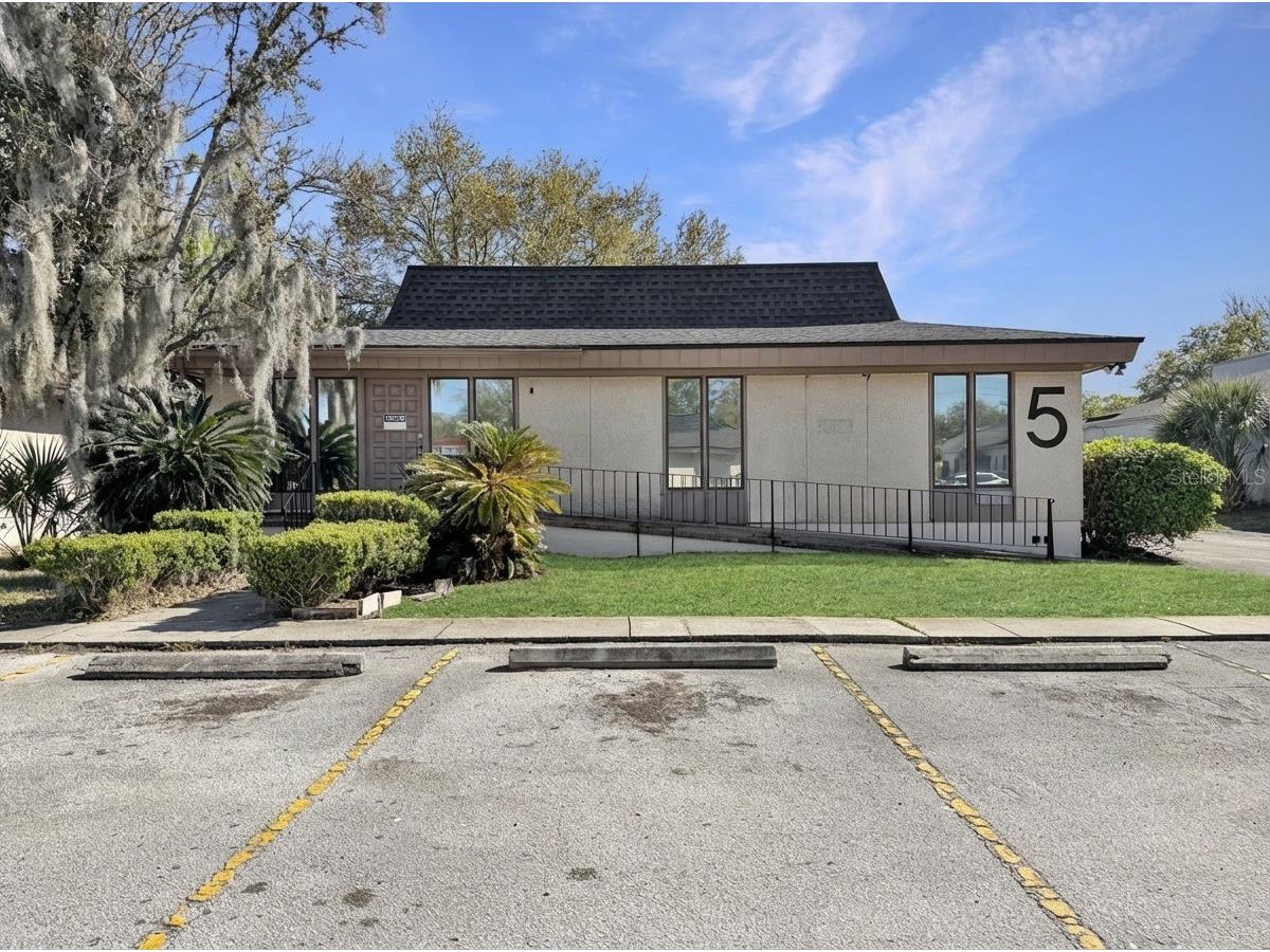 4131 University Boulevard S #5 Jacksonville FL 32216 FC317154 image1