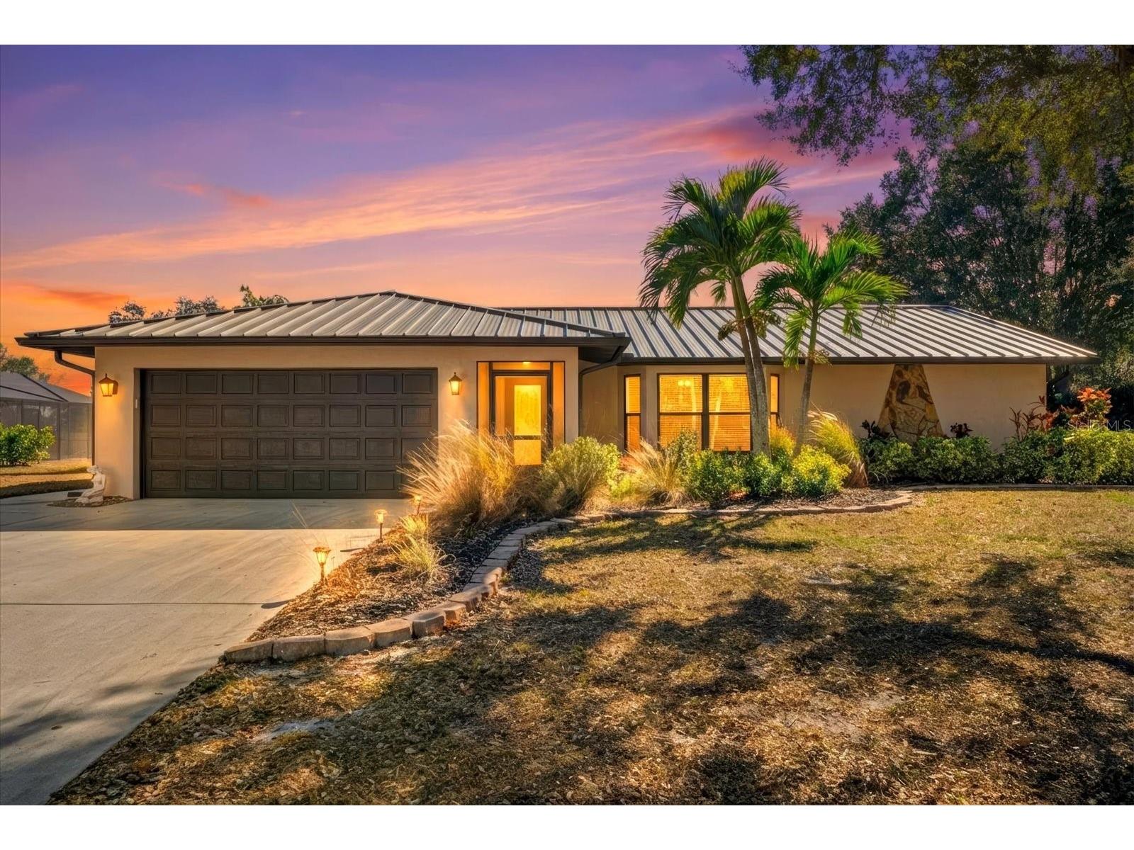 4132 Prairie View Drive Sarasota FL 34232 A4680024 image1
