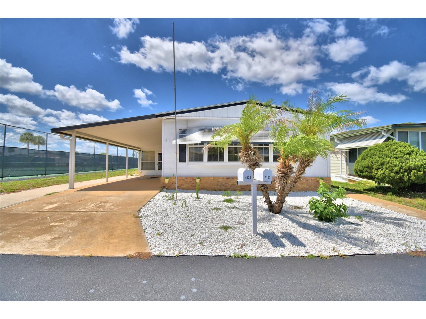 4132 Sprucewood Street Winter Haven FL 33880 - Dinner Lake P4938951 image1