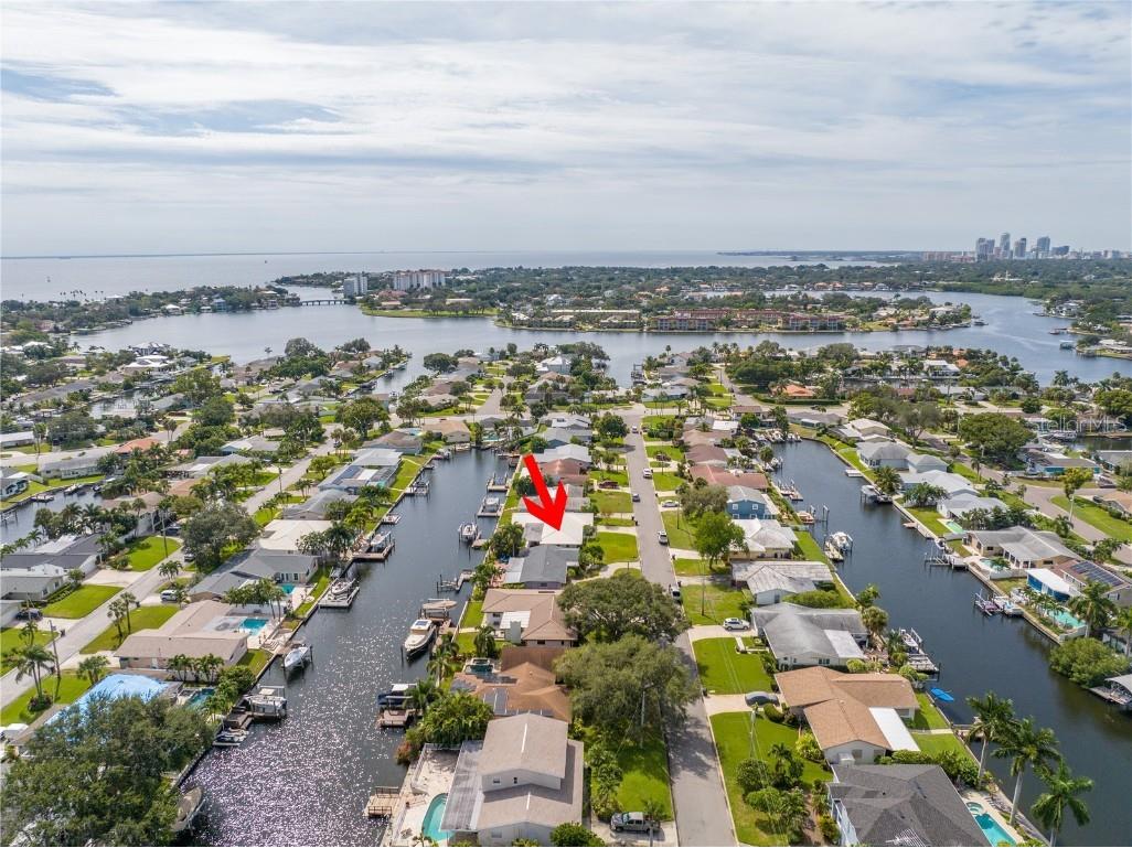 4133 13th Lane NE Saint Petersburg FL 33703 U8218788 image1