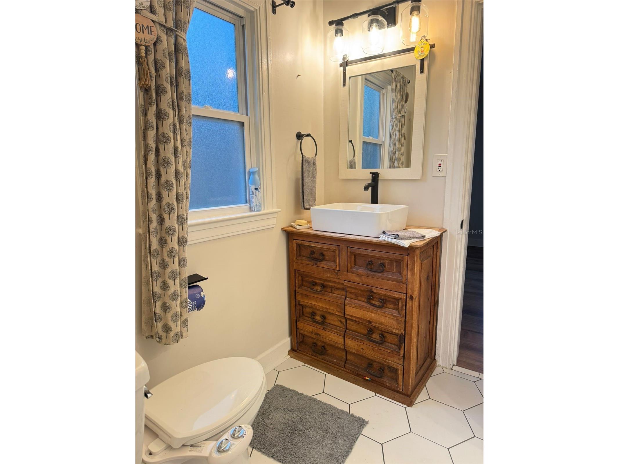 4133 3rd Avenue N Saint Petersburg FL 33713 TB8467966 image26