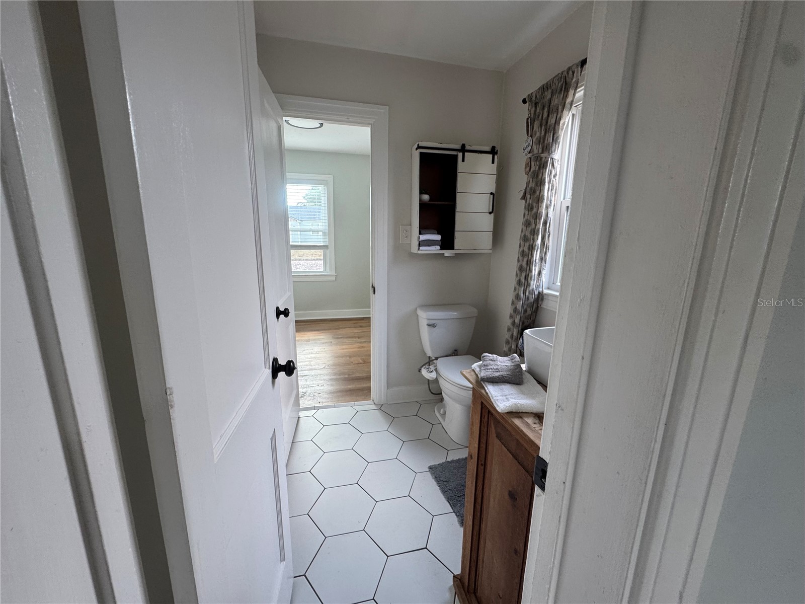 4133 3rd Avenue N Saint Petersburg FL 33713 TB8467966 image29