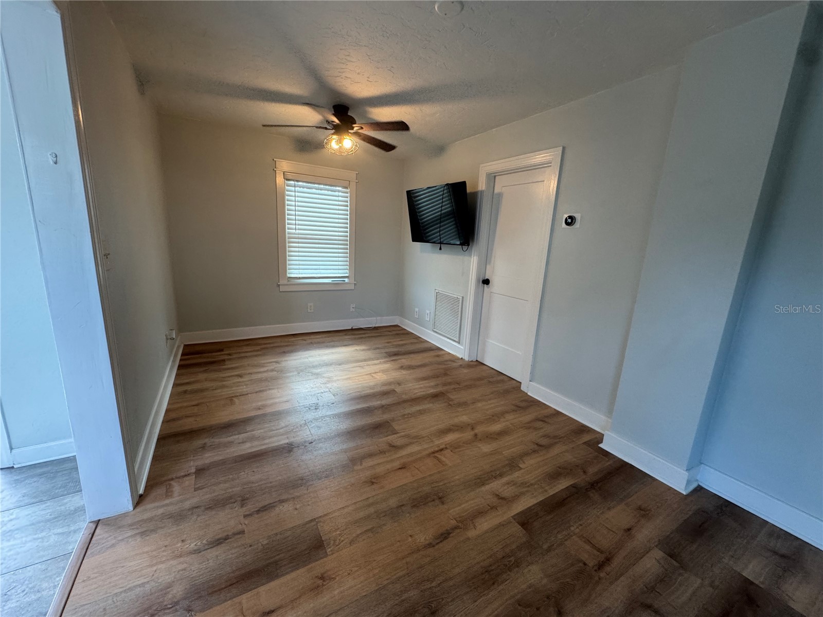 4133 3rd Avenue N Saint Petersburg FL 33713 TB8467966 image6