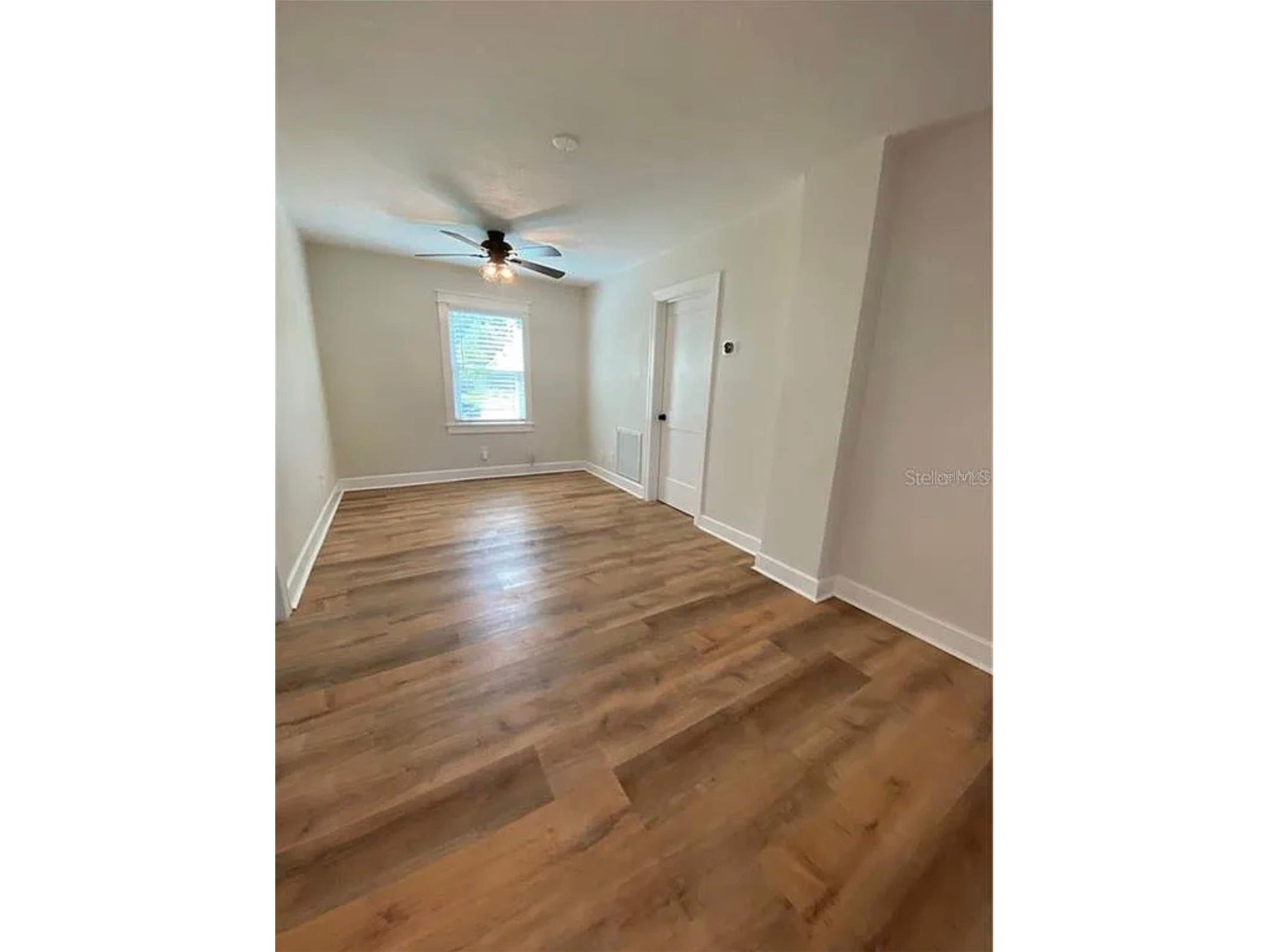 4133 3rd Avenue N Saint Petersburg FL 33713 TB8467966 image7