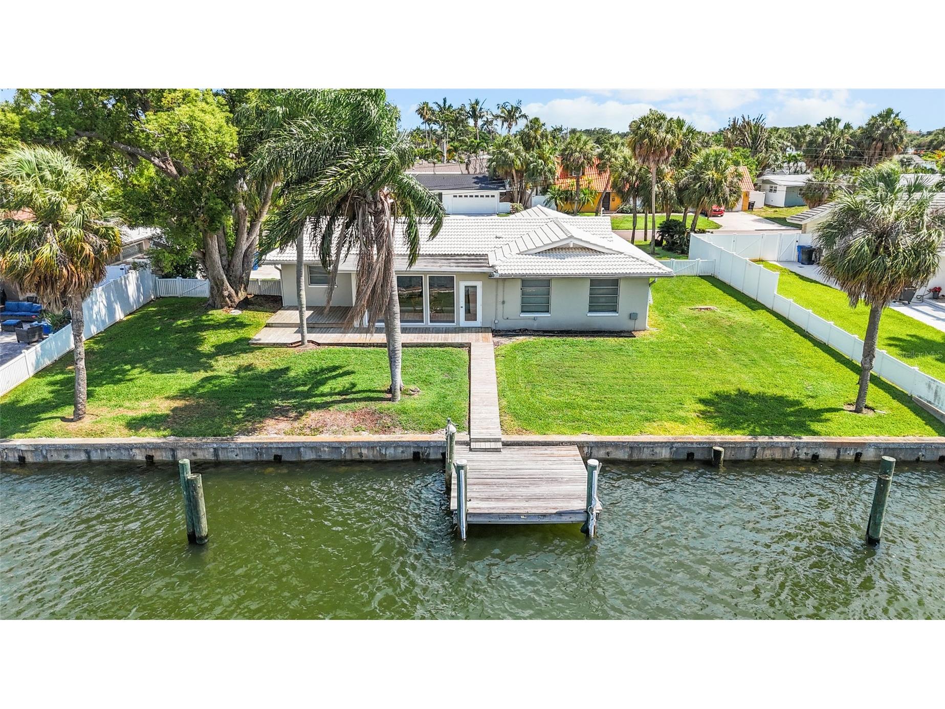 4133 49th Avenue S Saint Petersburg FL 33711 TB8512982 image26