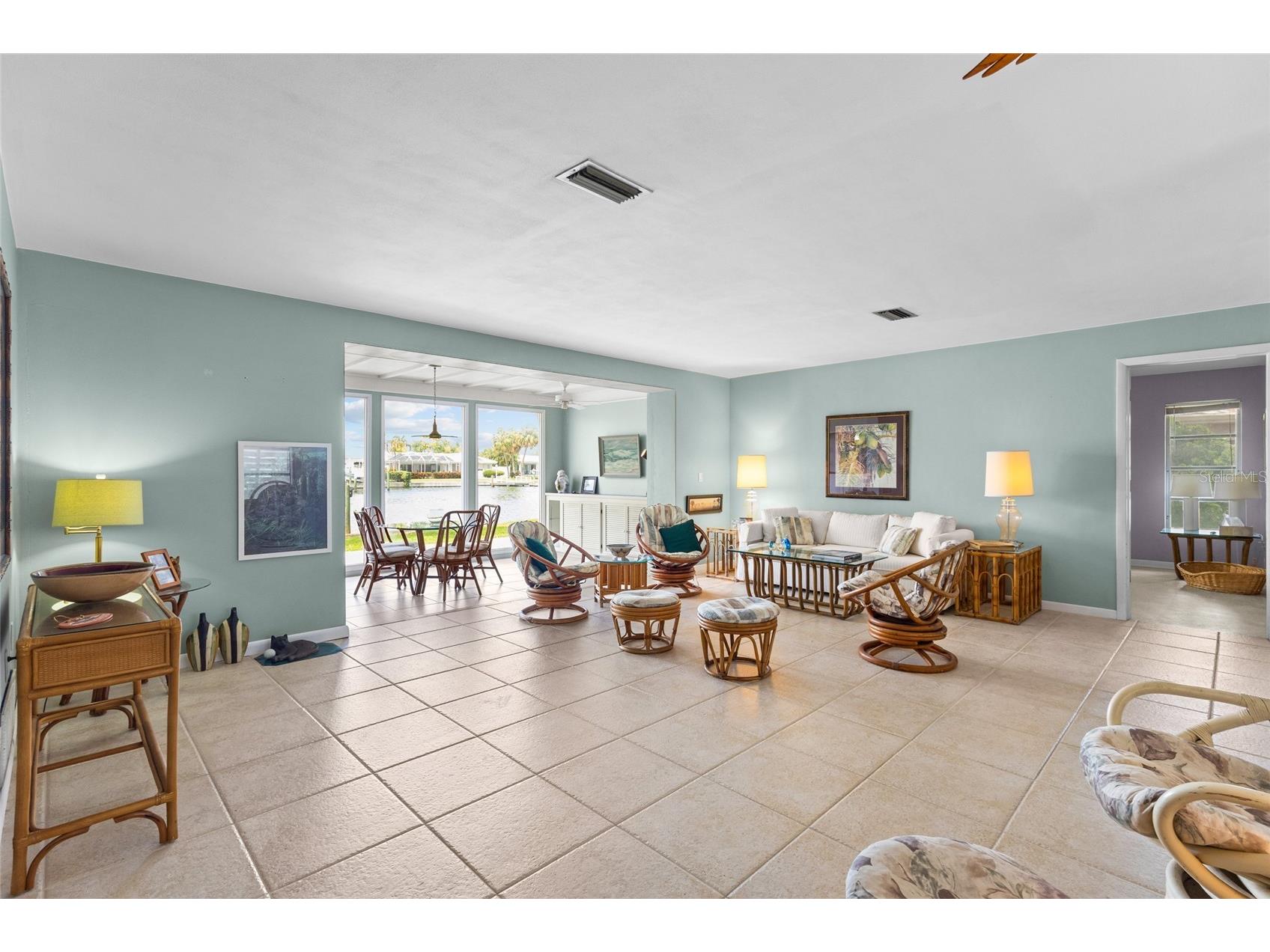 4133 49th Avenue S Saint Petersburg FL 33711 TB8512982 image8