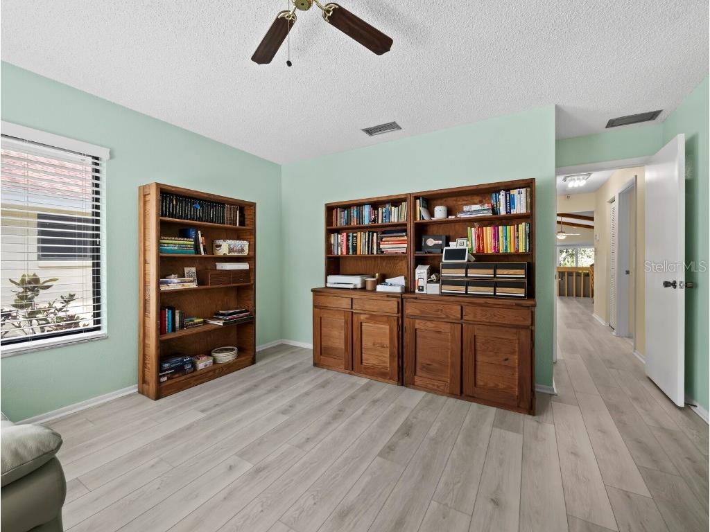 4133 Carriage Drive #18 Sarasota FL 34241 A4668329 image23