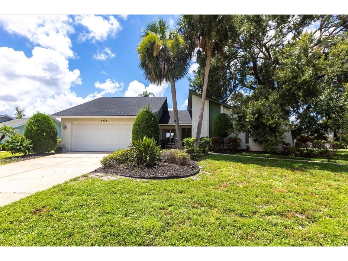 4134 Eastwood Drive Sarasota FL 34232 A4660707 image1
