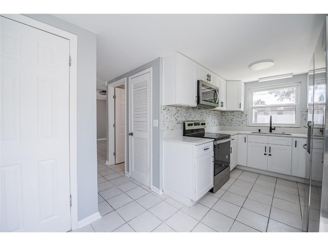 4134 El Camino Real E Lakeland FL 33813 TB8453500 image25