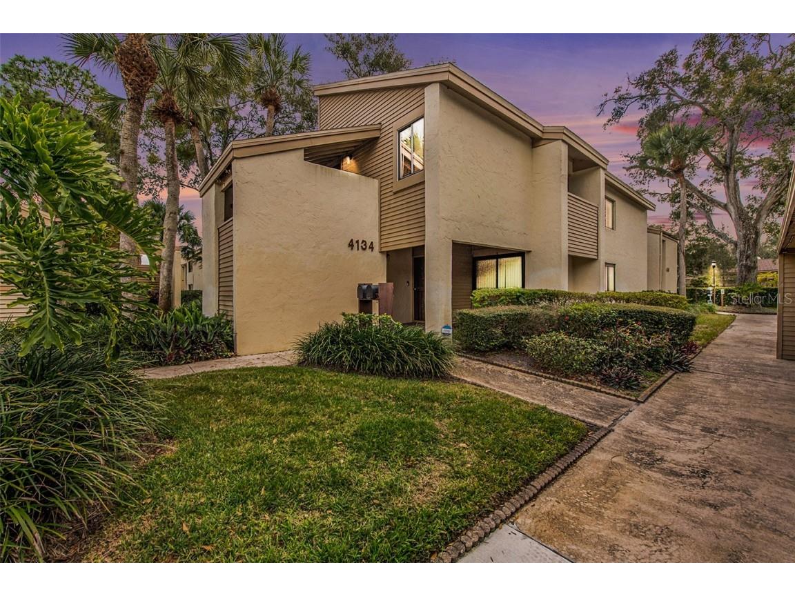 4134 Pinelake Lane #UNIT 202 Tampa FL 33618 T3498227 image1
