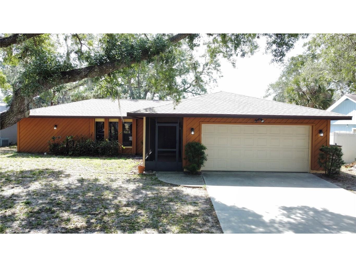 4134 Waikiki Drive Sarasota FL 34241 C7474849 image1