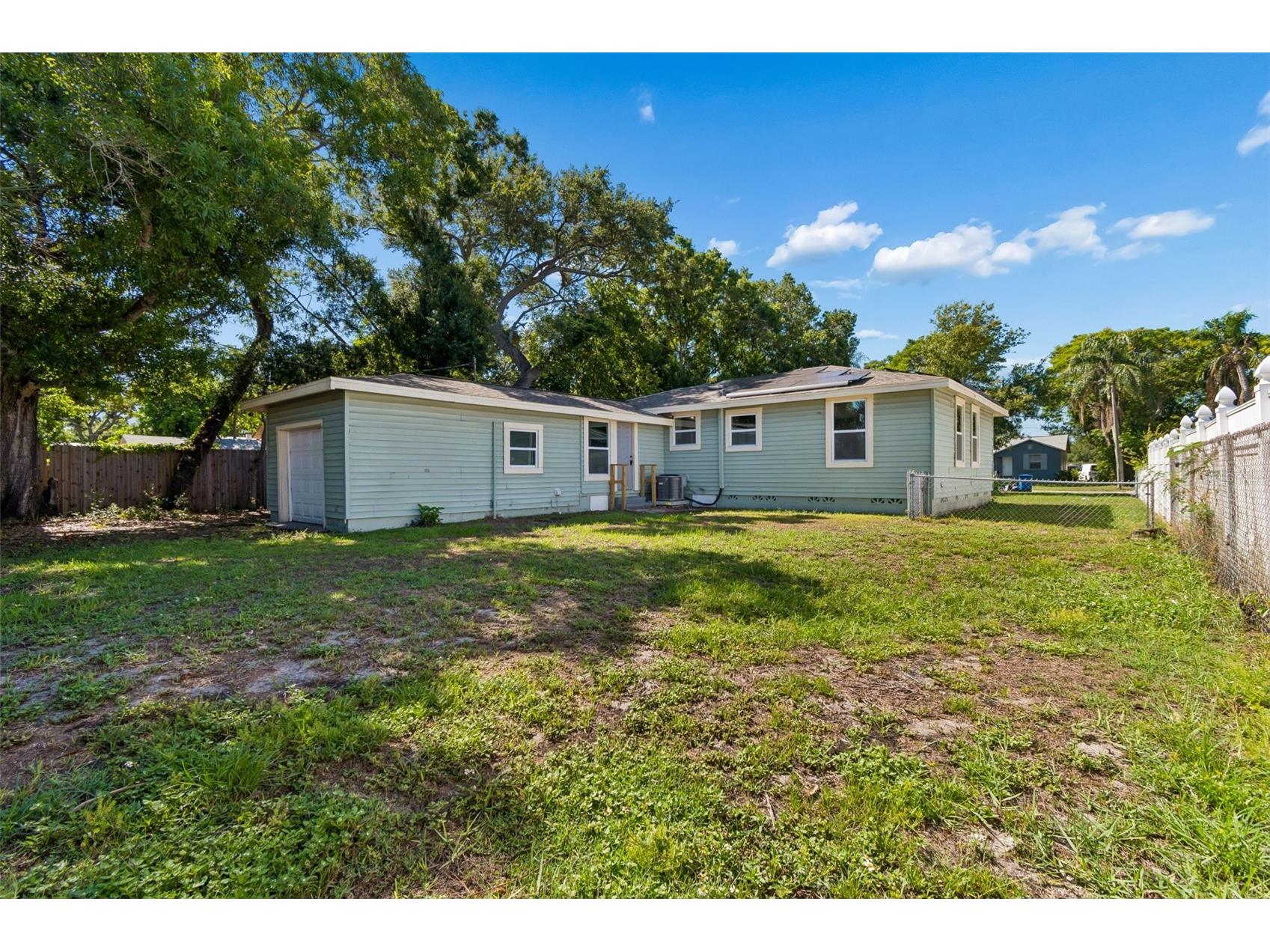 4135 Fairfield Avenue S Saint Petersburg FL 33711 TB8511707 image15