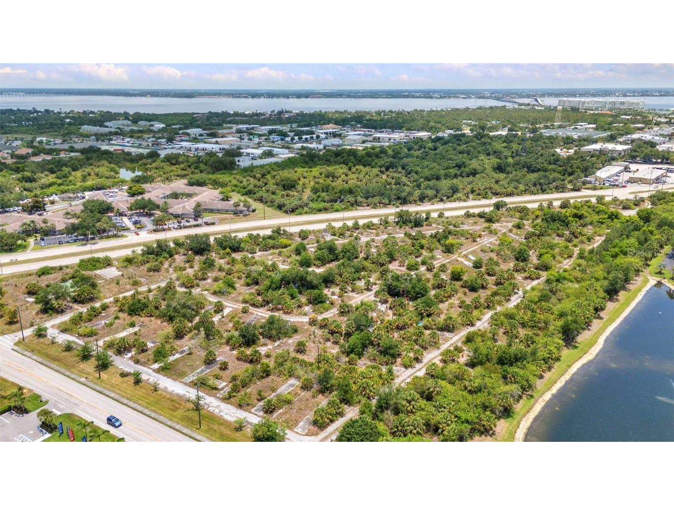 4135 Kings Hwy Punta Gorda FL 33980 C7510108 image1