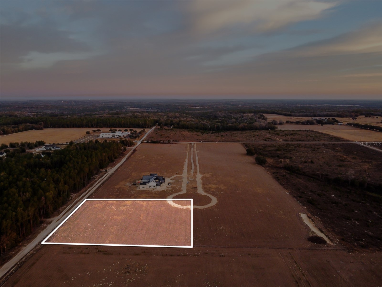 4135 Royal Sky (Lot 9) Court Brooksville FL 34602 TB8477294 image2