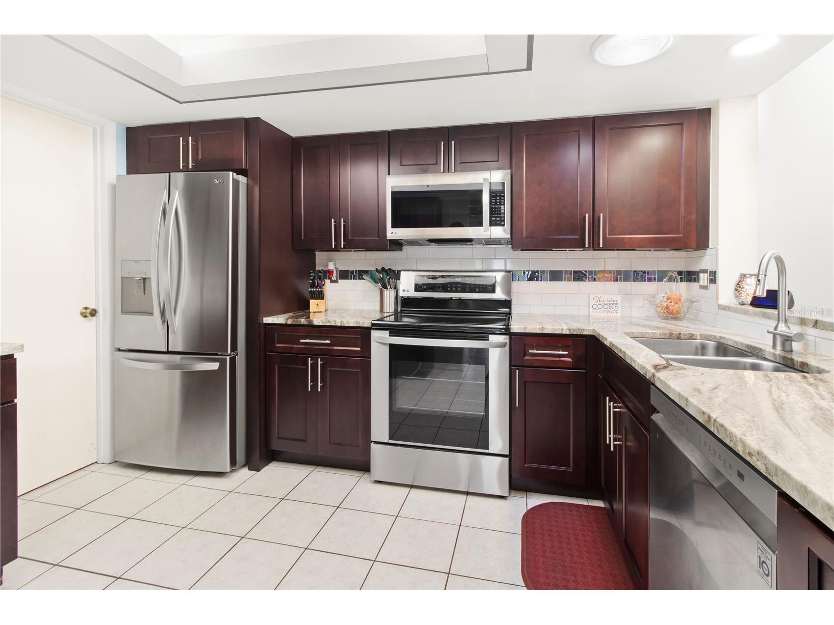 4136 Bowling Green Circle #23 Sarasota FL 34233 A4696926 image18