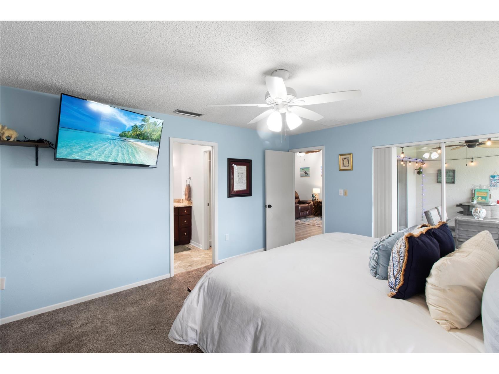 4136 Bowling Green Circle #23 Sarasota FL 34233 A4696926 image36