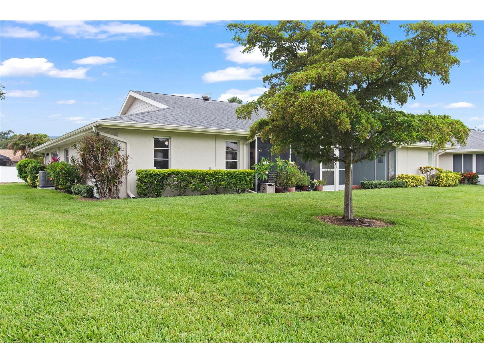 4136 Bowling Green Circle #23 Sarasota FL 34233 A4696926 image42