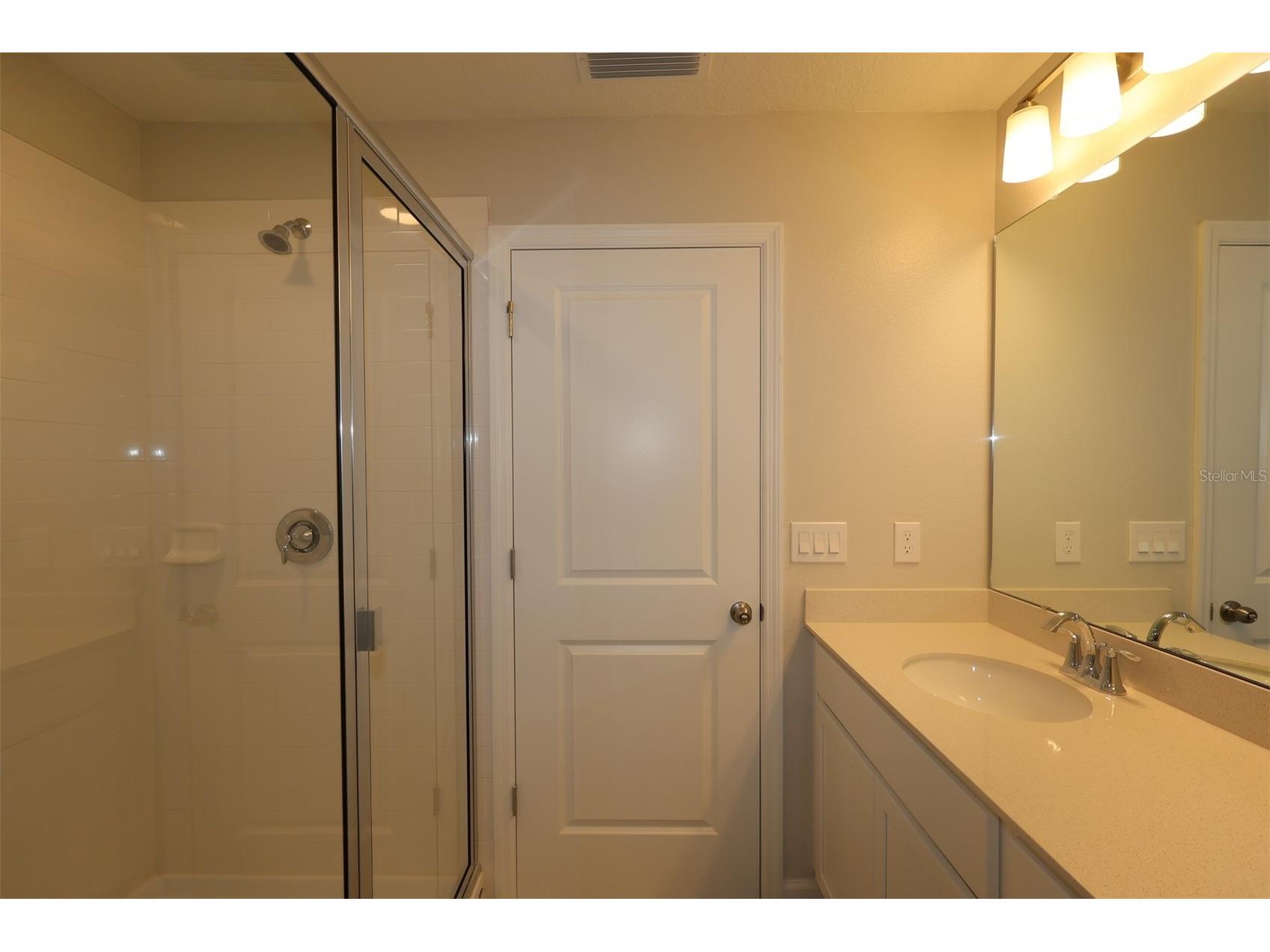 4136 Campsite Loop Orlando FL 32824 O6352119 image15