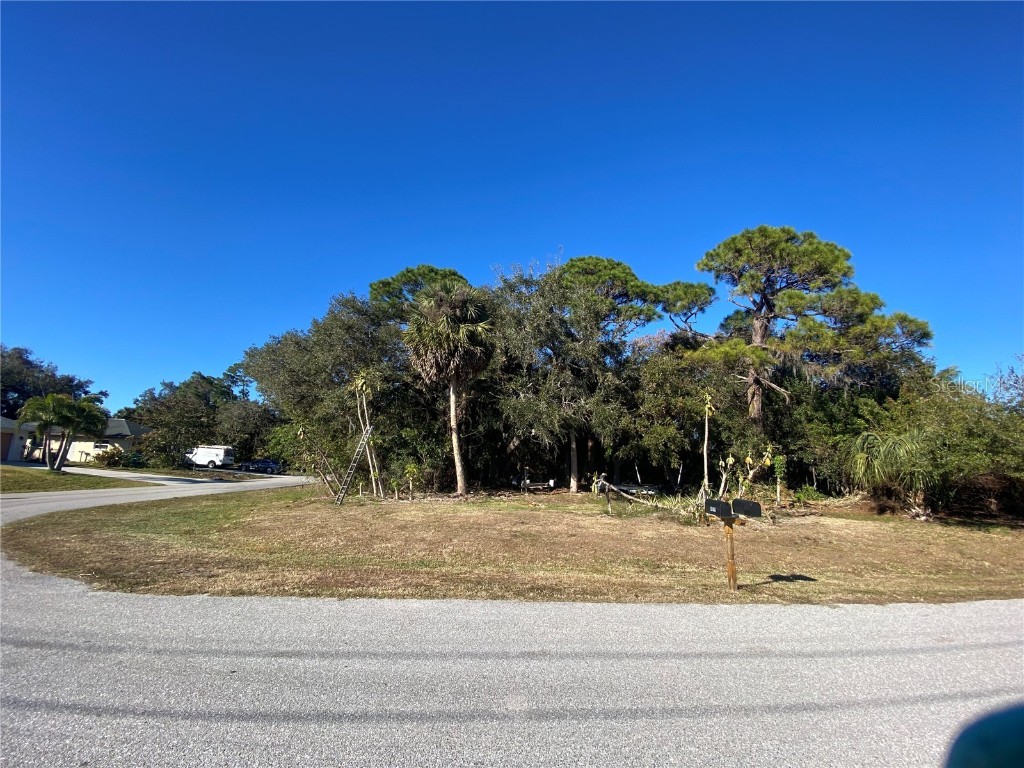 4136 Gallo Street Port Charlotte FL 33948 C7454638 image1