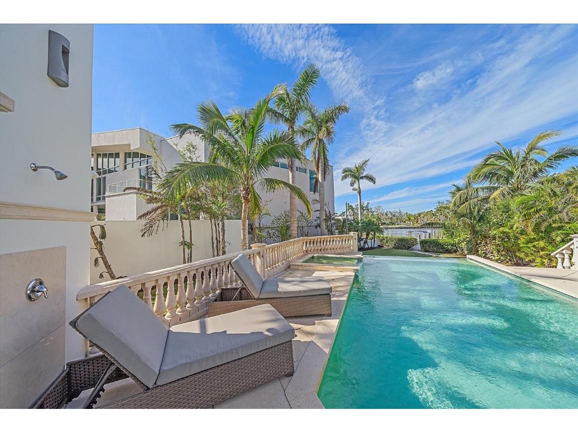 4136 Roberts Point Circle Sarasota FL 34242 - NETTIE BAYOU A4670896 image10