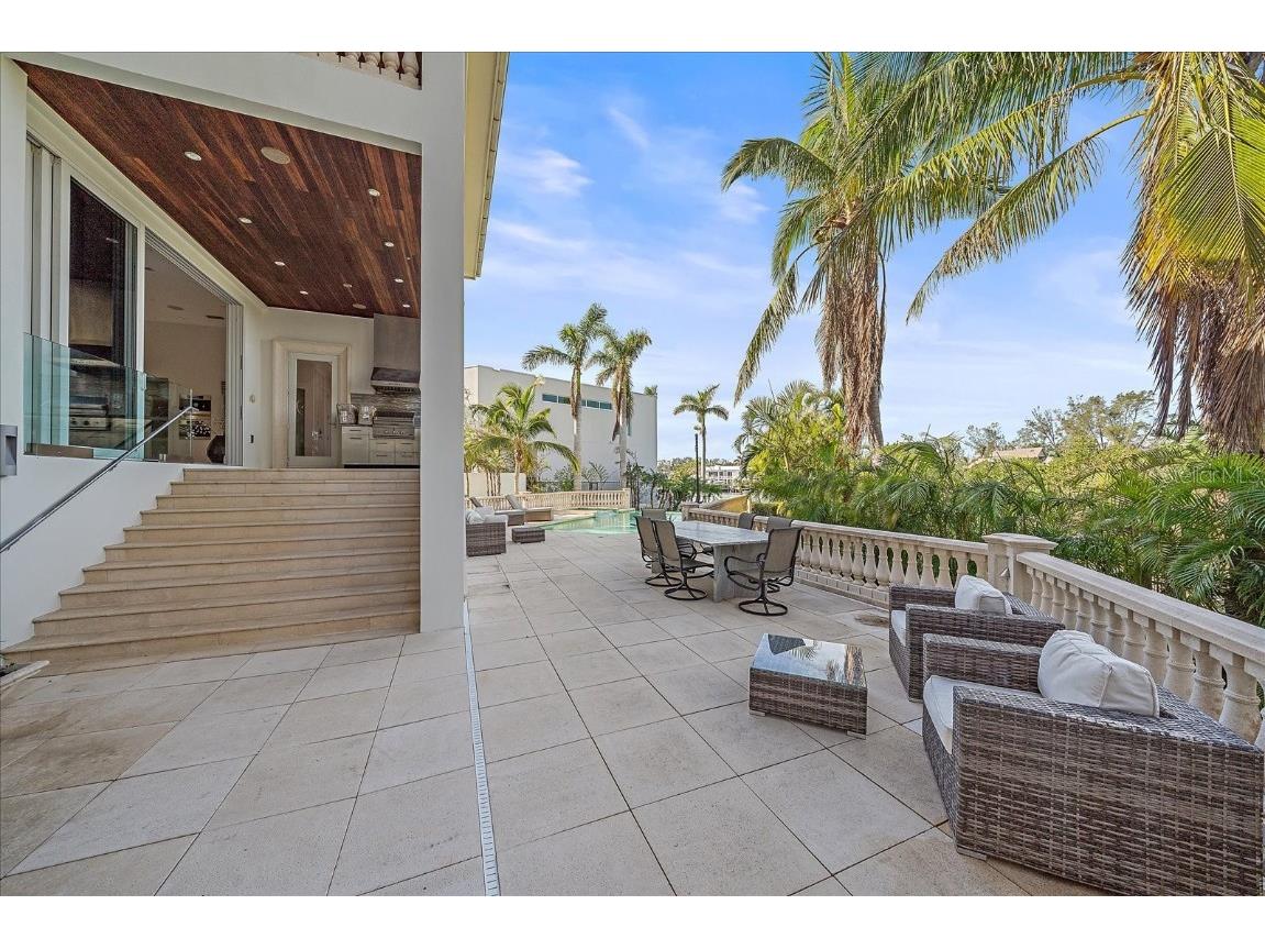 4136 Roberts Point Circle Sarasota FL 34242 - NETTIE BAYOU A4670896 image15