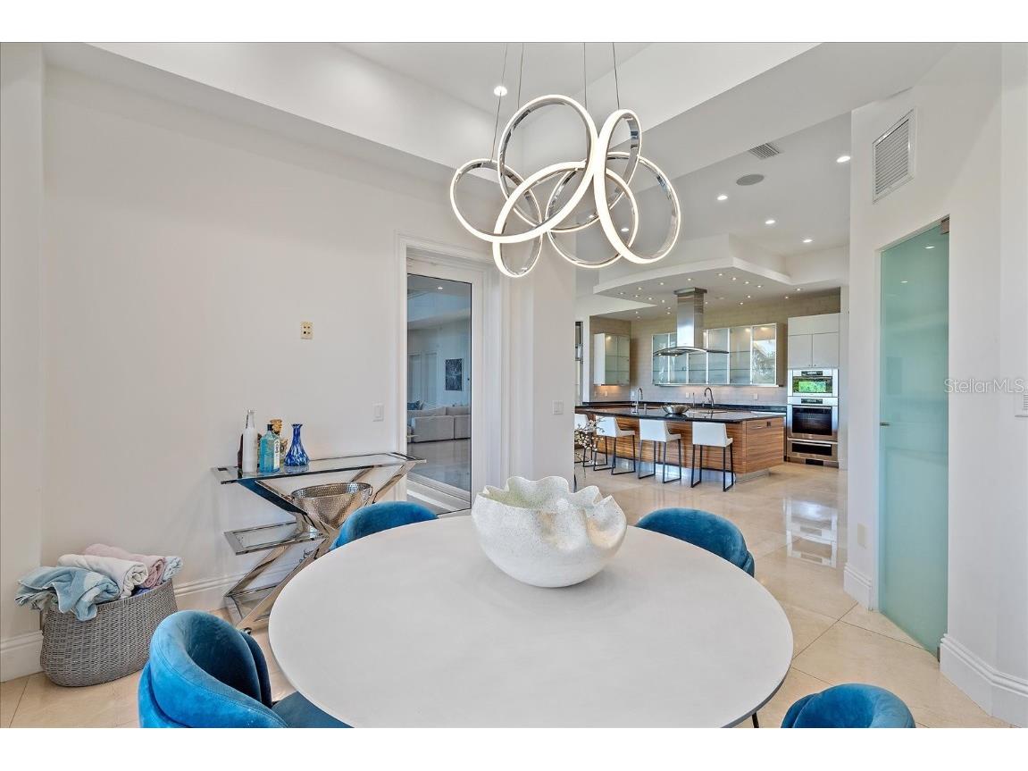 4136 Roberts Point Circle Sarasota FL 34242 - NETTIE BAYOU A4670896 image46