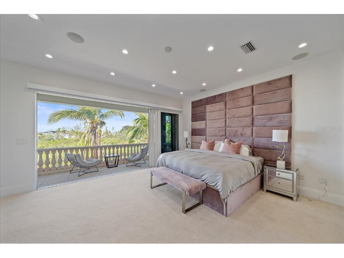 4136 Roberts Point Circle Sarasota FL 34242 - NETTIE BAYOU A4670896 image59