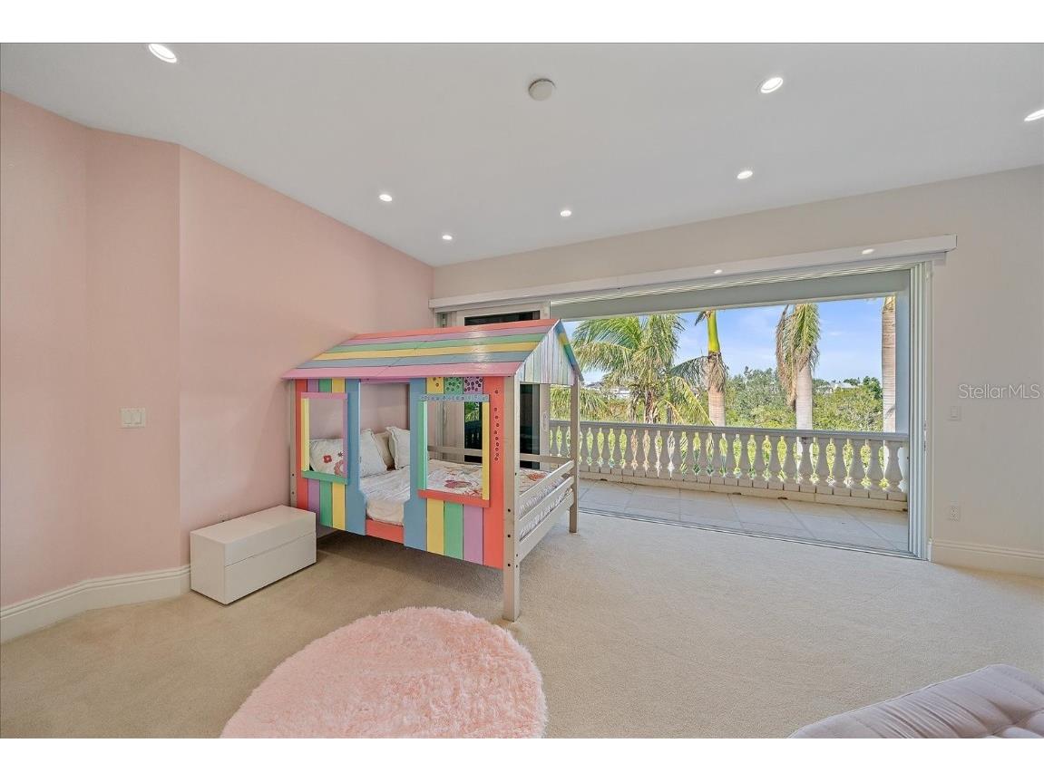 4136 Roberts Point Circle Sarasota FL 34242 - NETTIE BAYOU A4670896 image67