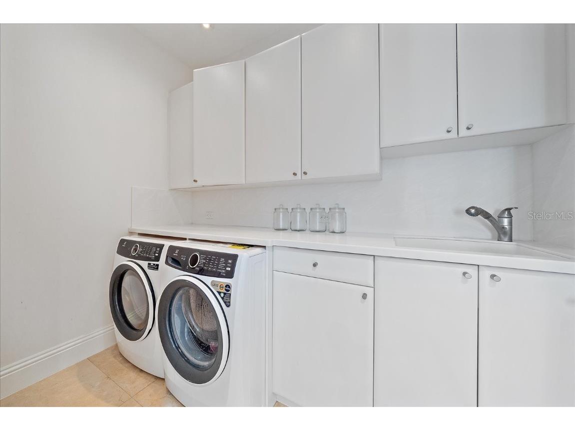 4136 Roberts Point Circle Sarasota FL 34242 - NETTIE BAYOU A4670896 image78