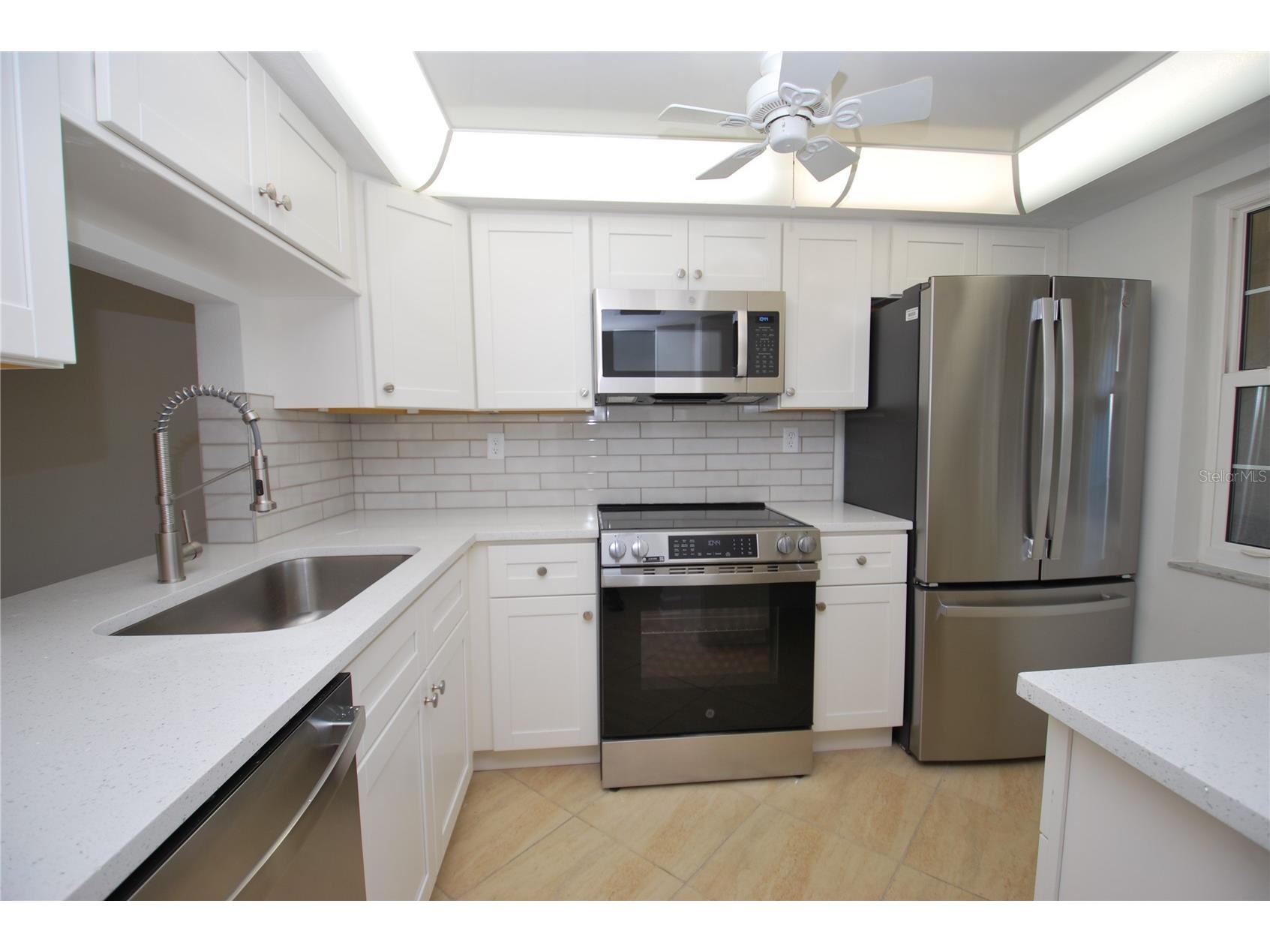 4136 Stratford Drive New Port Richey FL 34652 TB8488279 image6