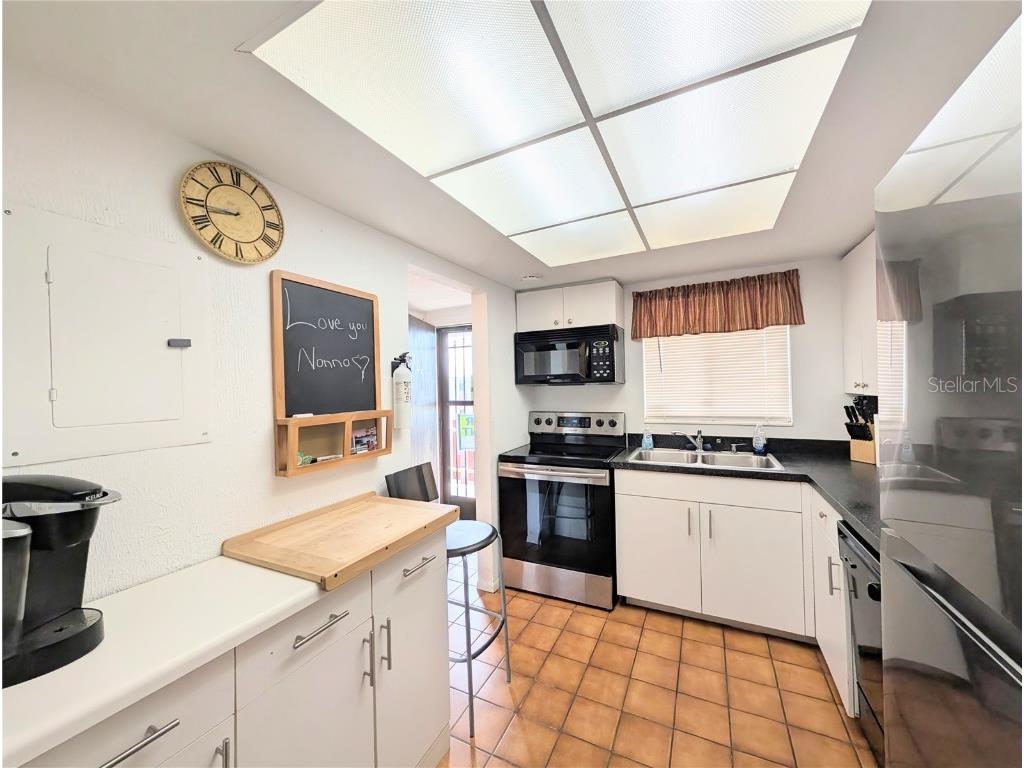 4137 Lake Bayshore Drive #C505 Bradenton FL 34205 A4668064 image6