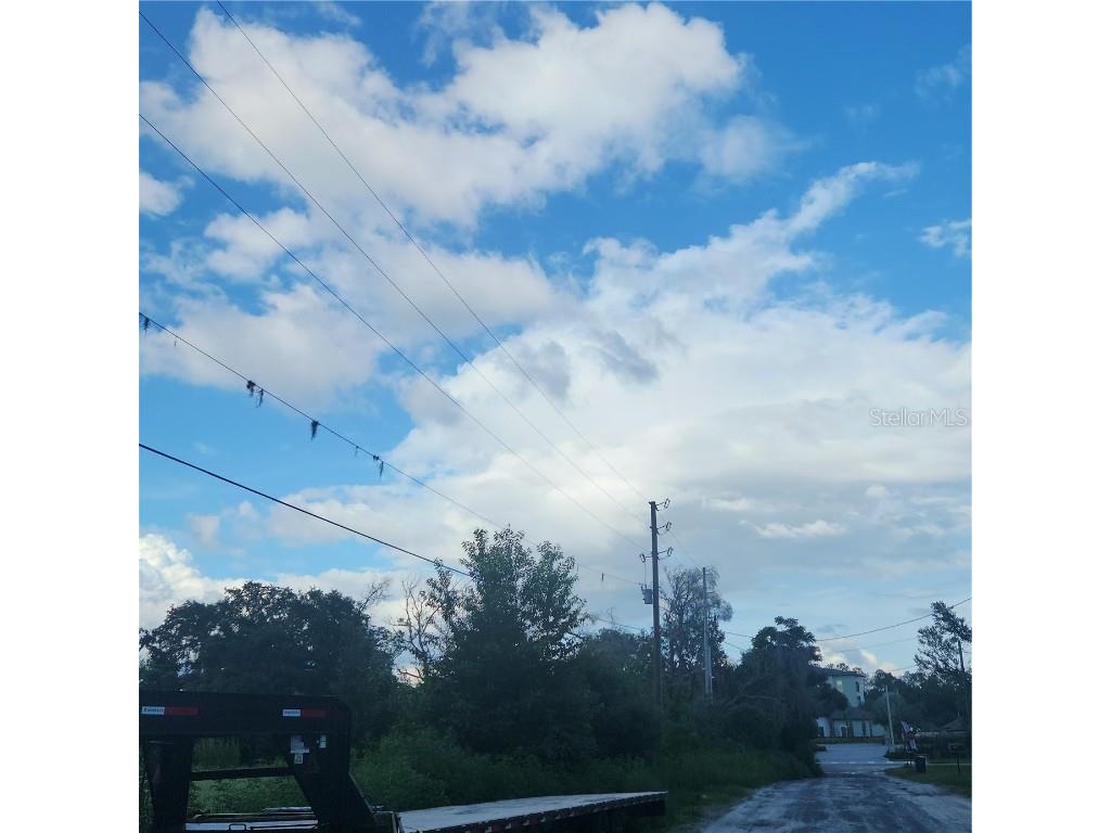 4137 New River Rd Zephyrhills FL 33542 TB8404619 image7